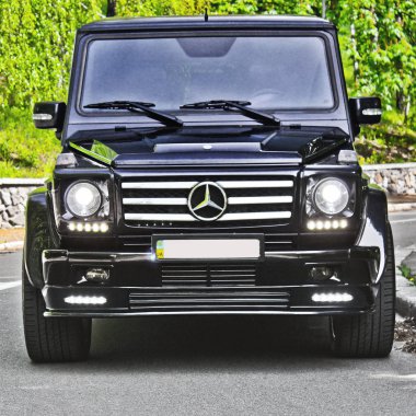 12 Nisan 2016; Kiev, Ukrayna; Mercedes-Benz G55 Amg. Editoryal fotoğraf.