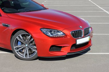 7 Temmuz 2016; Kiev, Ukrayna. BMW M6. Editoryal fotoğraf.