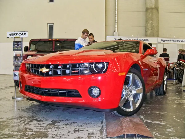 31. März 2015, Kiev. chevrolet camaro rs. Redaktionsfoto — Stockfoto