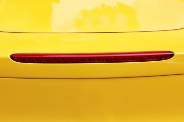 Araba farlar. Lüks farlar