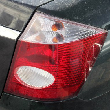 Araba farlar. Lüks farlar