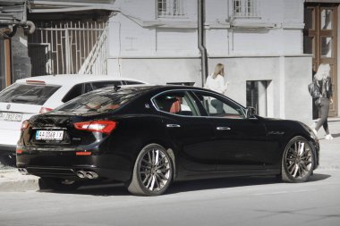 Kiev, Ukrayna - 14 Ekim 2019: Siyah Maserati Ghibli