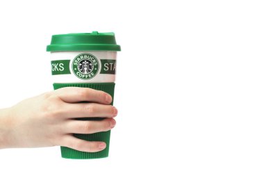 Chernihiv, Ukrayna - 14 Ocak 2020: Starbucks kupası beyaz arka planda