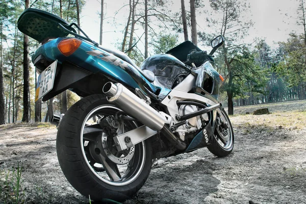 April 2020 Tschernihiw Ukraine Motorrad Wald Kawasaki Sportfahrrad Wald — Stockfoto