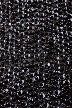 Parlak renklerin payetleri ve payetleri ile kumaş. Moda glitter kumaş, payetler. Parlak yüzey