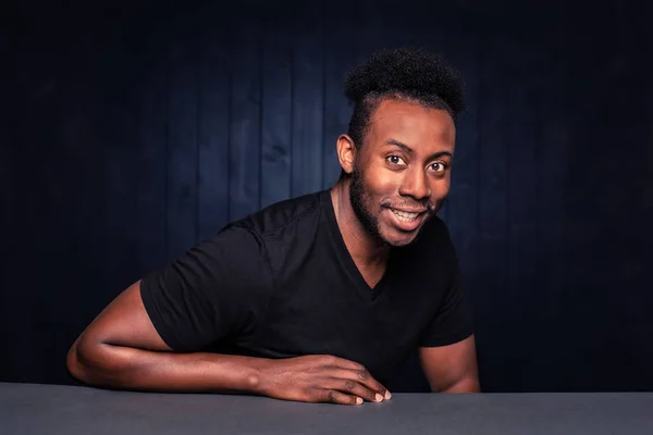 Handsome Smiling Black Man — Stock Photo, Image