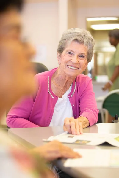 Senioren Vrouw — Stockfoto