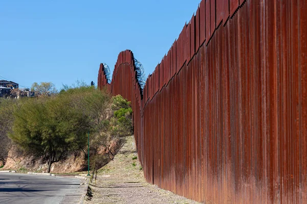 Muro Fronterizo de los Estados Unidos Desde Nogales Sonora México — Foto de Stock