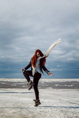 Kışın körfezde kadın Portreler