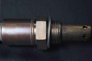 Araba parçası oksijen sensörü