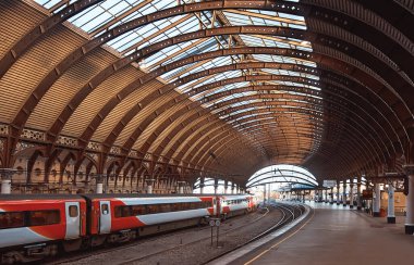 Yorkshire, İngiltere 'deki York tren istasyonu.