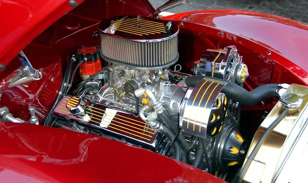 Motor de coche restaurado —  Fotos de Stock