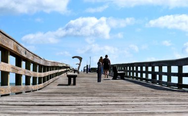 St. Augustine, Beach, Florida 'da okyanus balıkçı iskelesi manzarası