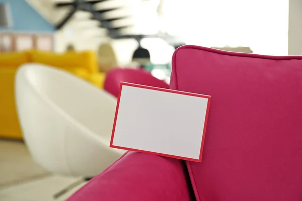 待售的粉红色扶手椅 — 图库照片