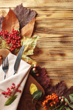 Sonbahar yaprakları bileşimi 