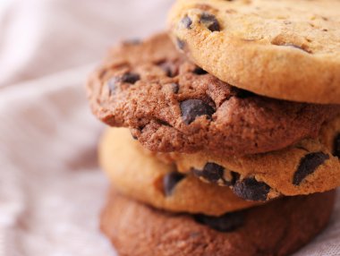 yulaf bisküvi çikolata ile