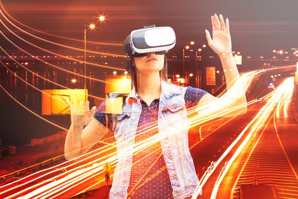 Technológiákra Jövőbeni Koncepció Virtuális Valóság Szemüveg Fiatal — Stock Fotó