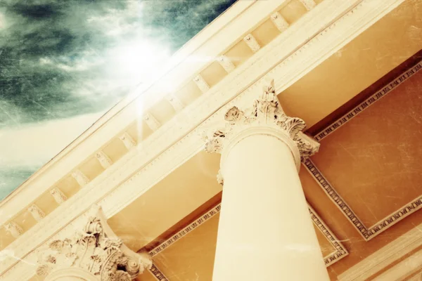 Pillars of courthouse in retro style — Stock Photo, Image