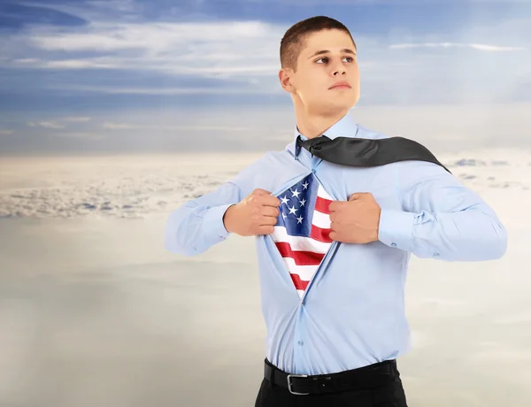 Επιχειρηματίας Δείχνει Usa Σημαία Κάτω Από Κοστούμι Στο Φόντο Του — Φωτογραφία Αρχείου