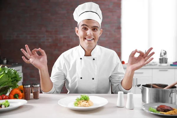 Cocinero joven — Foto de Stock