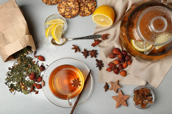 Ingrediënten voor het drinken van de thee — Stockfoto