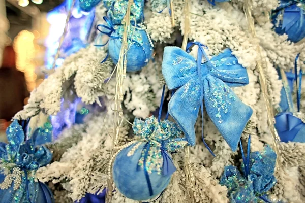 Albero di Natale decorato, primo piano — Foto Stock