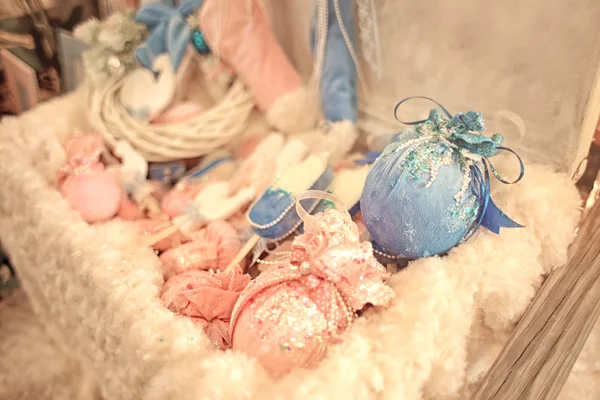 Conjunto de brinquedos decorativos de Natal, close-up — Fotografia de Stock