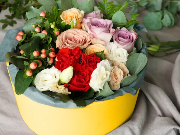 Arrangement floral en coffret — Photo