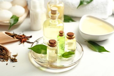 Çay ağacı yağı ile Spa kompozisyon