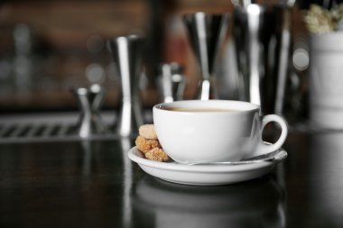 Üzerinde kahve bar counter