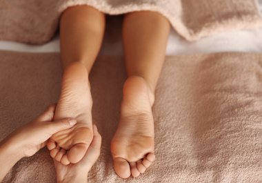 ayak masaj spa salon