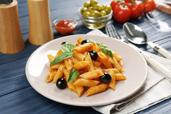 Lezzetli penne makarna — Stok fotoğraf