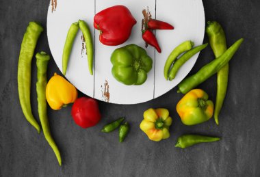 Farklı türlü biber