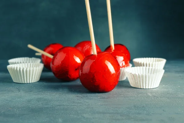 Glossy Toffee apples — Stock Photo, Image
