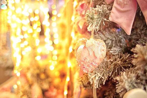 Árvore de Natal decorada — Fotografia de Stock