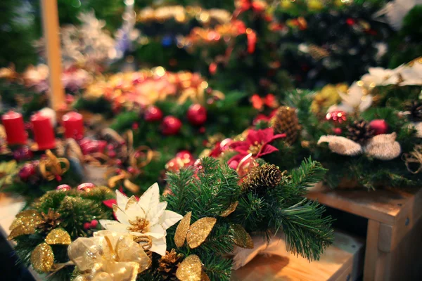 Heldere kerst decoratie, close-up — Stockfoto