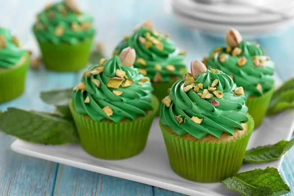 Deliciosos cupcakes de pistacho — Foto de Stock