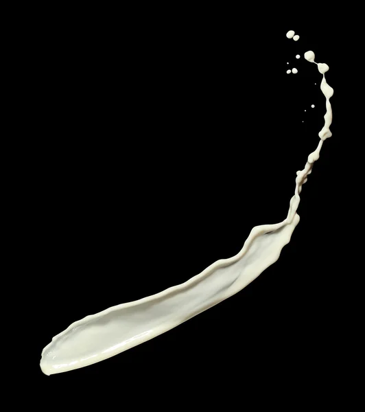 Spritzer Milch auf schwarzem Hintergrund — Stockfoto