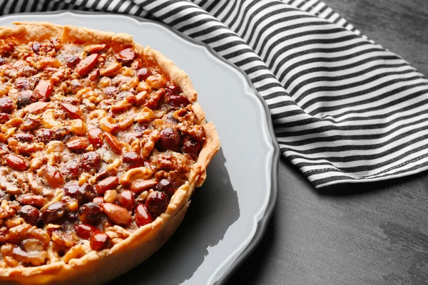 Delicious cake with nuts — Stock Photo, Image