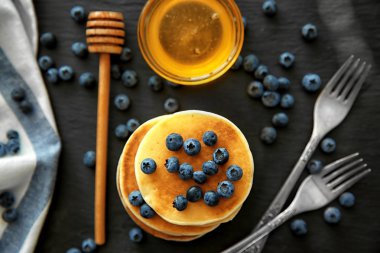 yaban mersini ile lezzetli gözleme