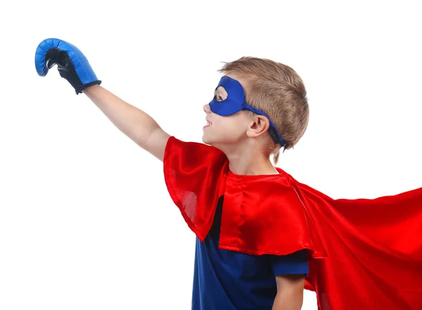 Superhéroe Niño Traje Posando Aislado Sobre Fondo Blanco — Foto de Stock