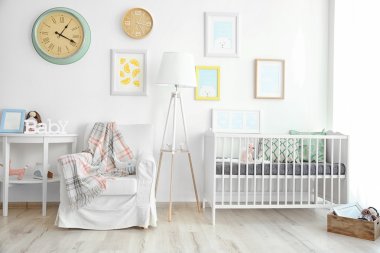 İç modern bebek odası