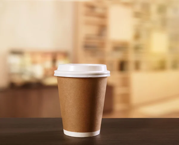 Бумажная чашка кофе — стоковое фото