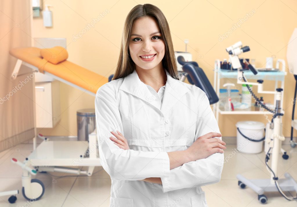 женщина врач. работаю гинекологом в женской. гинекологическое обследование женщин. гинекологический осмотр. женщина гинеколог в перчатках.