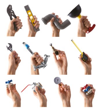 Sıhhi tesisat donatımı beyaz arka plan üzerinde holding erkek eller kümesi. Onarım ve bakım kavramı.