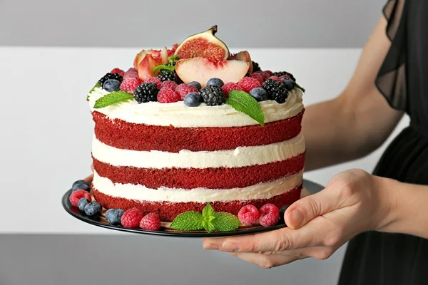 Sabroso pastel con bayas — Foto de Stock