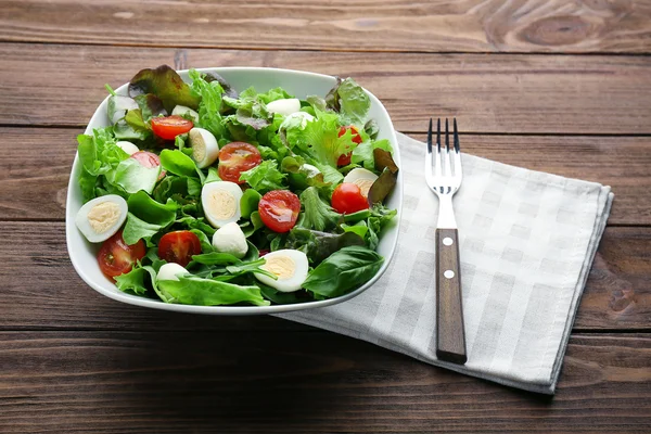 Salada deliciosa fresca — Fotografia de Stock