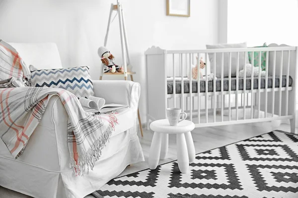 Interieur des modernen Babyzimmers — Stockfoto