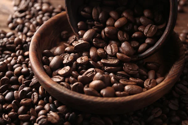 Bowls with coffee beans — Stock Photo, Image