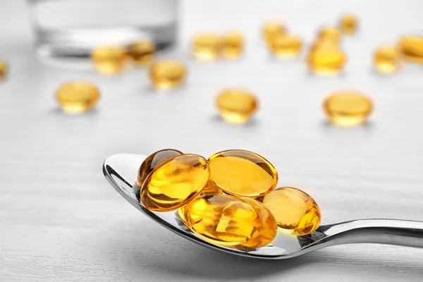 Cod liver oil capsules — Stock Photo, Image